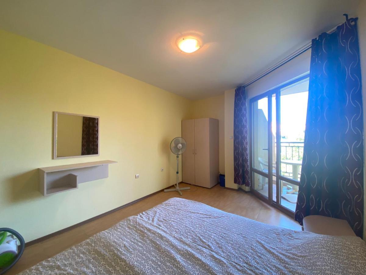 Amadeus 1 - 13B Large Two Bedroom Apartment Sunny Beach Dış mekan fotoğraf