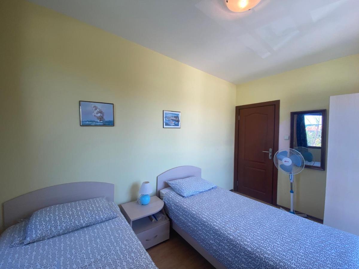 Amadeus 1 - 13B Large Two Bedroom Apartment Sunny Beach Dış mekan fotoğraf