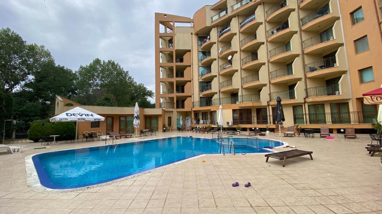 Amadeus 1 - 13B Large Two Bedroom Apartment Sunny Beach Dış mekan fotoğraf